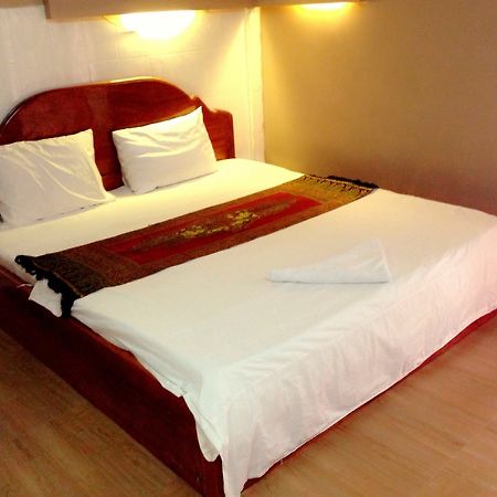 White River II Hostel Phnom Penh Ngoại thất bức ảnh