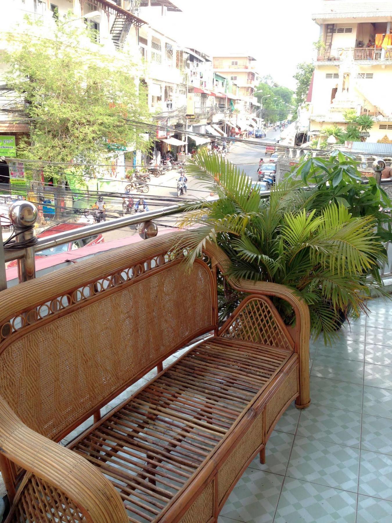 White River II Hostel Phnom Penh Ngoại thất bức ảnh