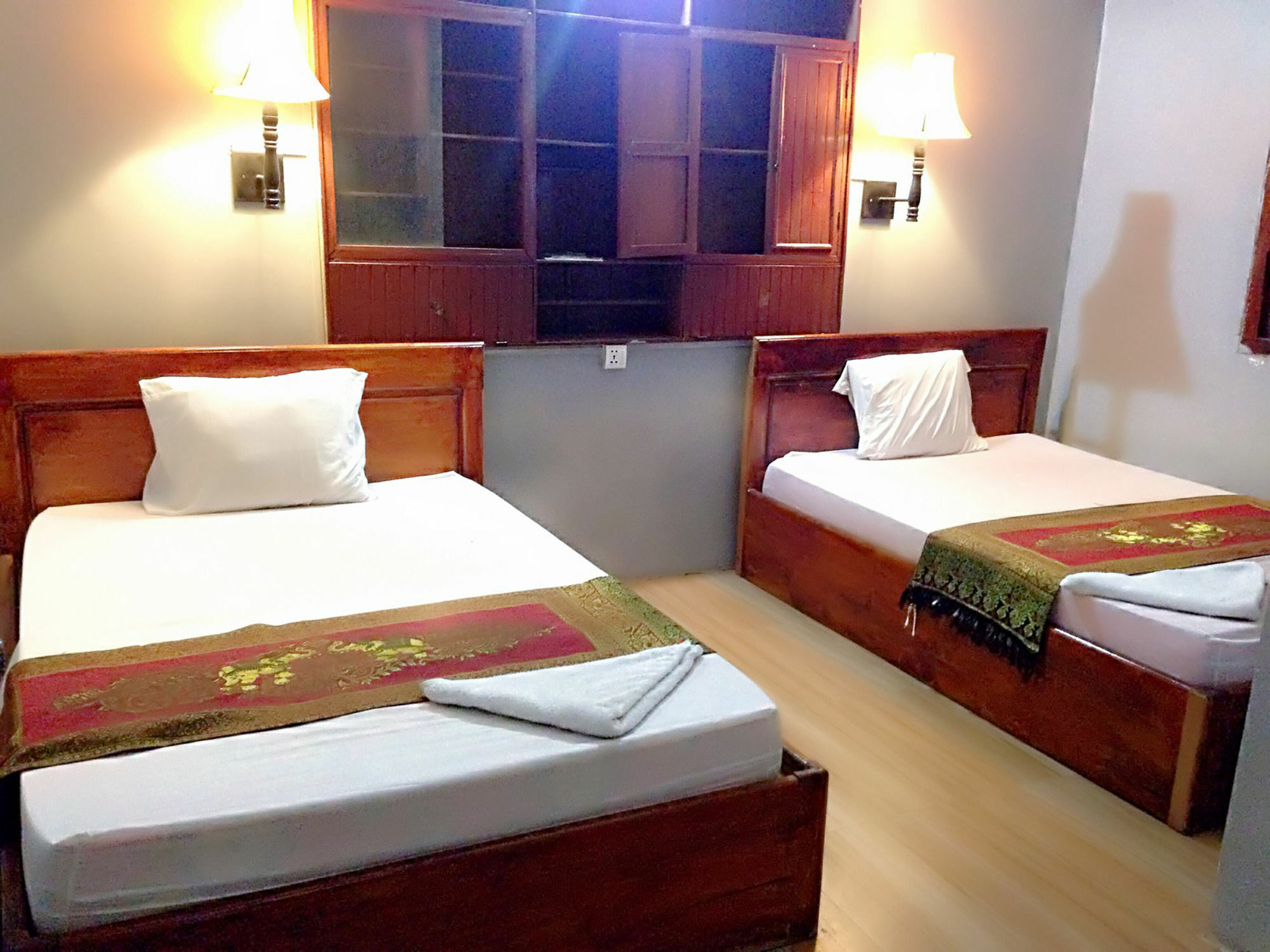 White River II Hostel Phnom Penh Ngoại thất bức ảnh